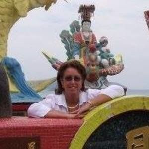 Meet your Posher, Cindy